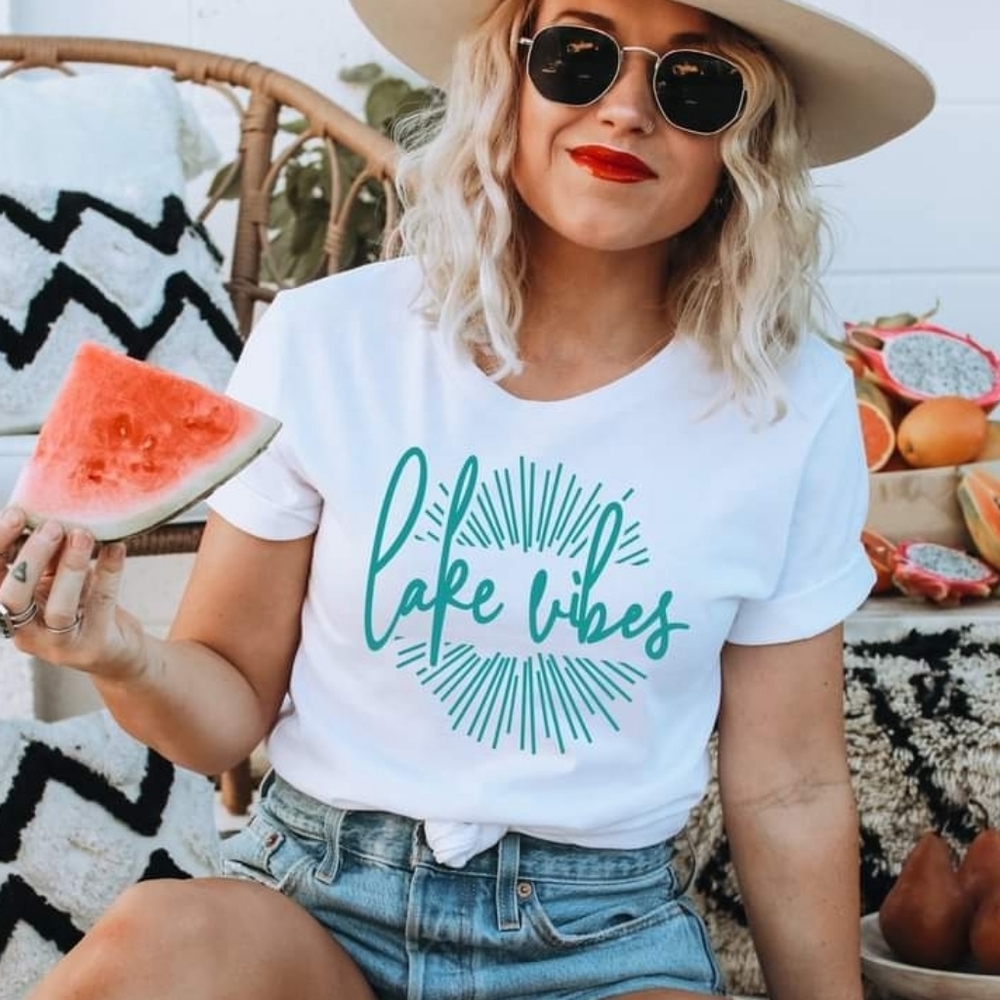 Lake Vibes Graphic T-shirt New You pick size